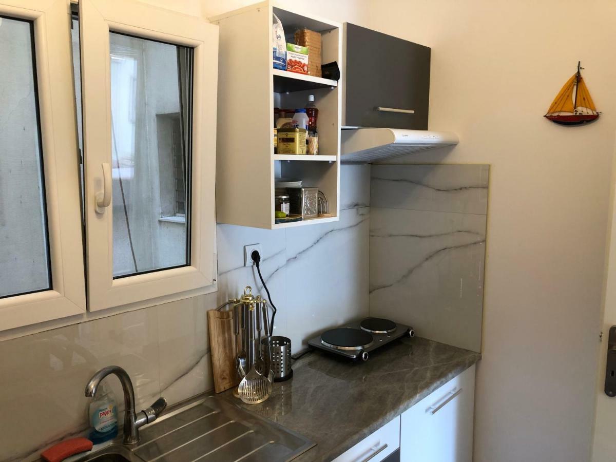 Metaxourgio Spacious Two Bedroom Apartment Ateny Zewnętrze zdjęcie
